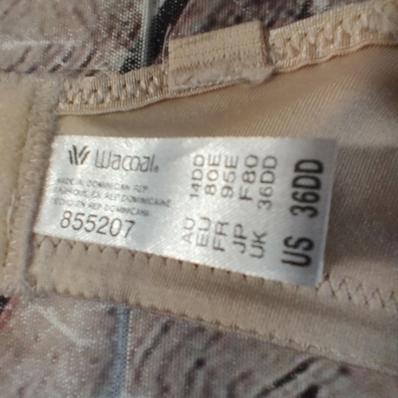 Wacoal Sensibility Convertible Underwire 36DD Cream Bra - Picture 6 of 16